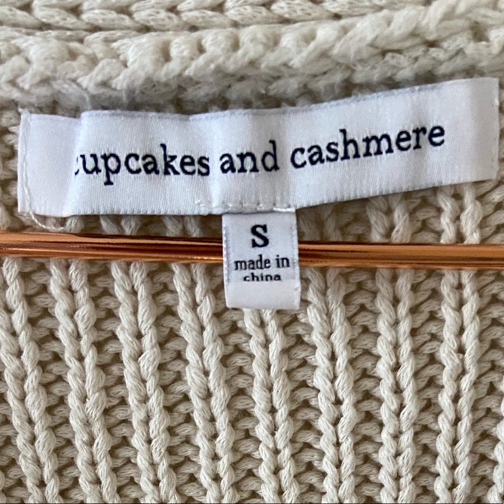 cupcakes & cashmere Knitted Sweater Vest Size S - Picture 3 of 7